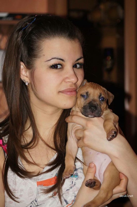 Rough Sex with Sexy Babe in Stairwell - Amateur Porn Pic