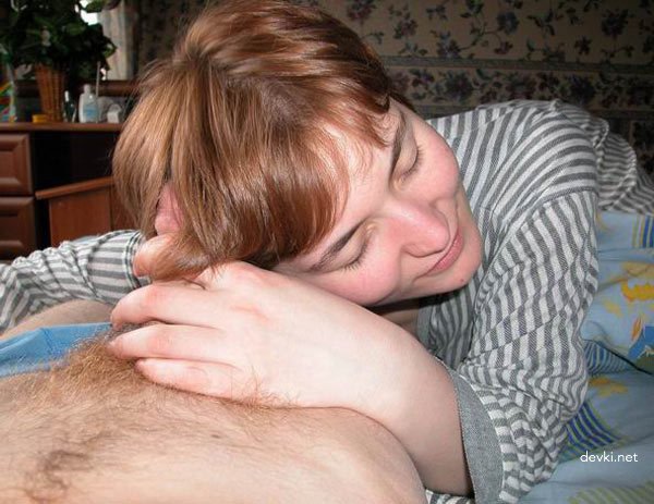 Aunt Gives Blowjob to Husband - Explicit Amateur Porn Photo