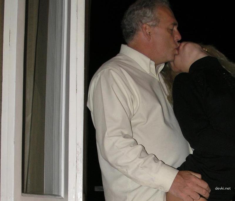 Old Slut Sucks Dicks - Amateur Porn Photo Gallery