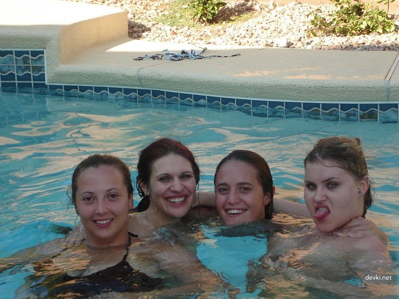 Kinky Life of Moscow Girl: Amateur Porn Pics