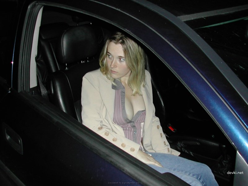 Hardcore Amateur Sex: Fucked Girl and Came on Her - Explicit Cumshot Action