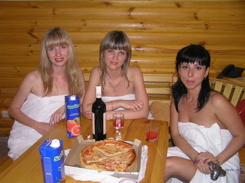 Steamy Sauna Session with Amateur Babes: Girls' Night Out