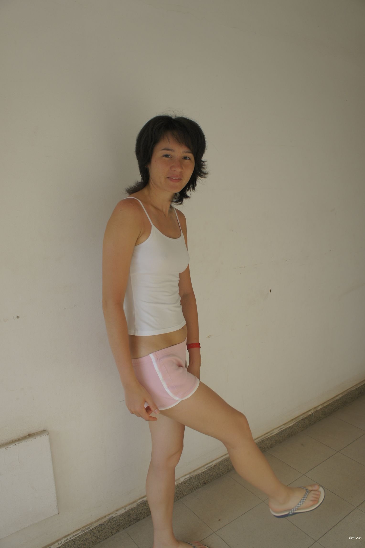 Alfia Nude Walking: Explicit Amateur Photo Shoot with Popular Keywords