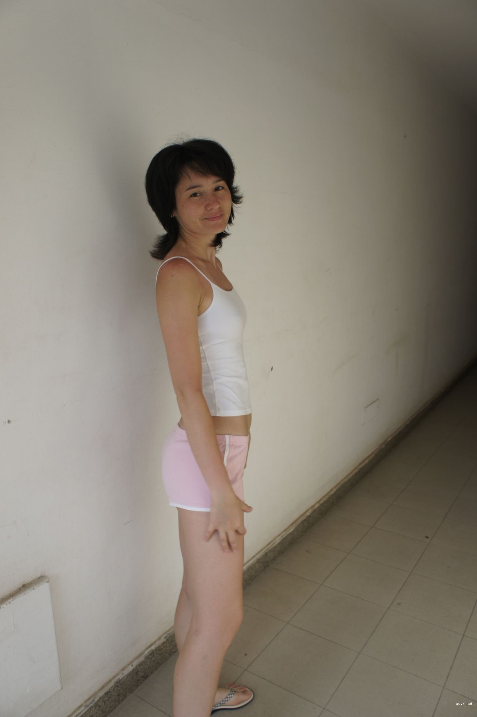 Alfia Nude Walking: Explicit Amateur Photo Shoot with Popular Keywords