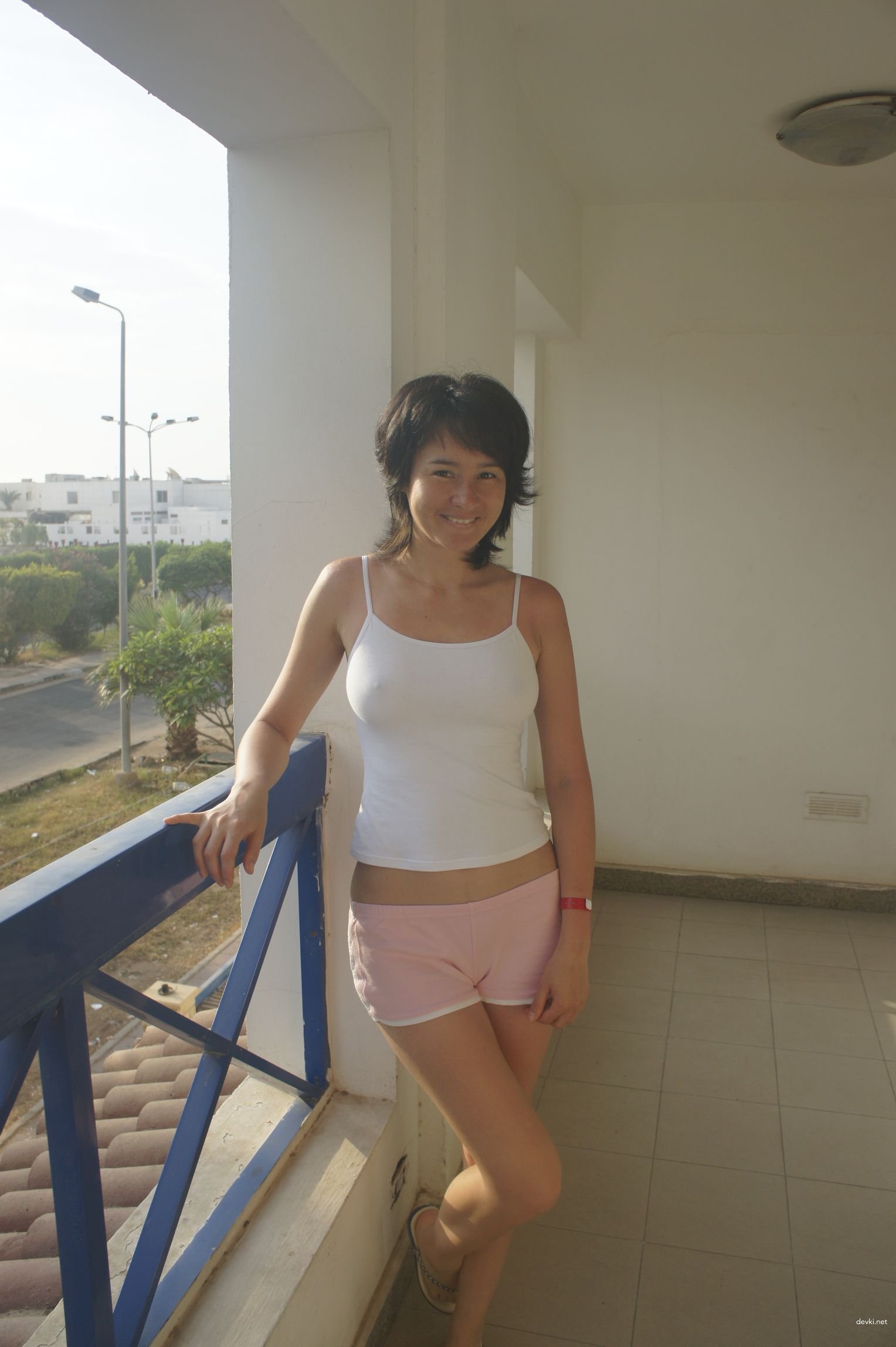 Alfia Nude Walking: Explicit Amateur Photo Shoot with Popular Keywords