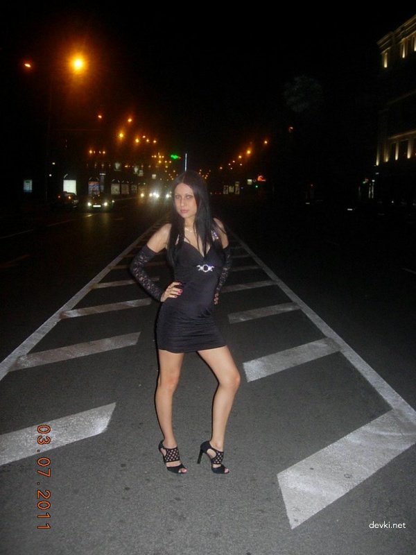 Drunk Fuck Fest: Hardcore Amateur Porn Photos of Rough Anal and Pussy Pounding