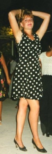 Amateur Woman's Explicit Sex Vacation Photos