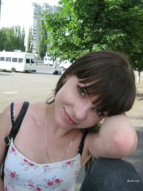 Married Beauty's Explicit Amateur Porn Photos