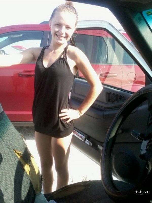 Rough Sex with Young Girlfriend: Amateur Porn Fuck Session