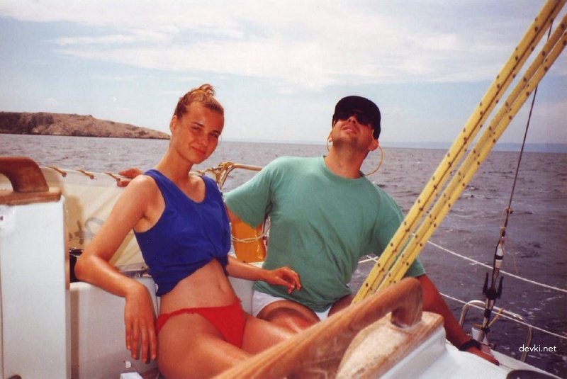 Amateur Spouse Porn Pics: Explicit Homemade Couple Photos