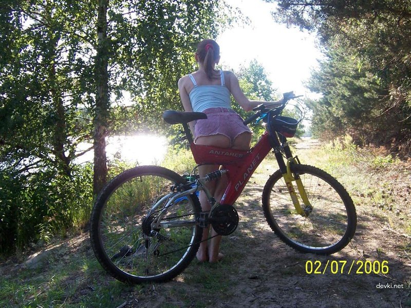 Hardworking Wife with Juicy Pussy - Amateur Porn Photo