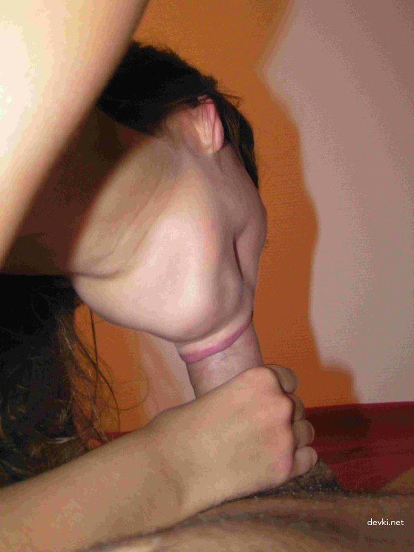 Hot Amateur Blowjob After Shower - Steamy Oral Sex with Lover