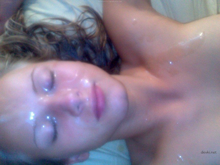 Hot Amateur Girl Covered in Cum - XXX Photo