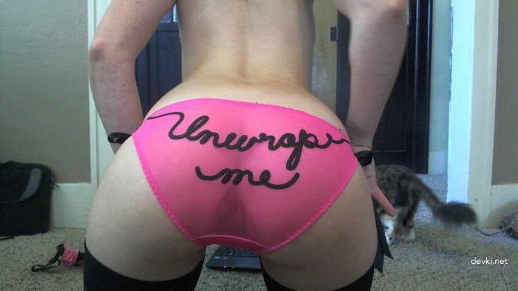 Amateur Anal Masturbation on Webcam: Hardcore Solo Ass Play