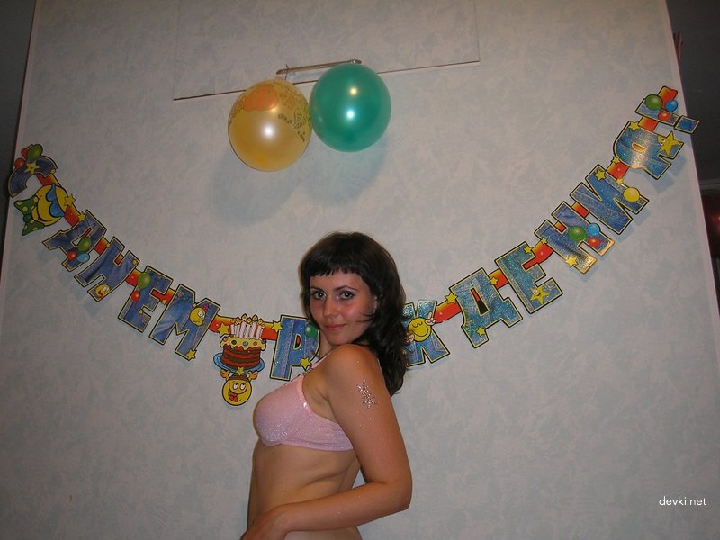 Breaking in my new girlfriend for hot amateur sex - Explicit photos