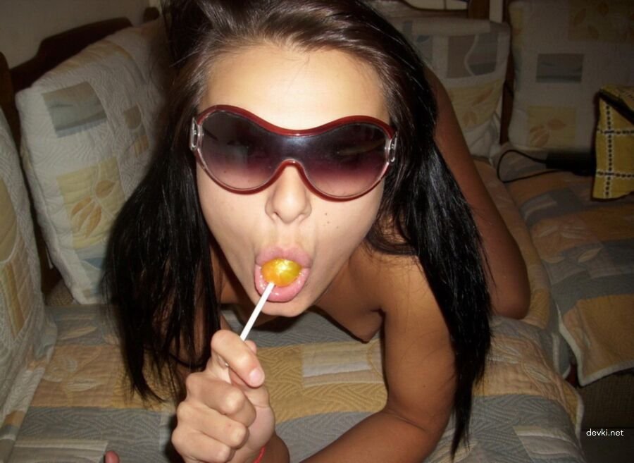 Explicit Amateur Porn Archive: Naughty Girl's Debauched Photo Collection