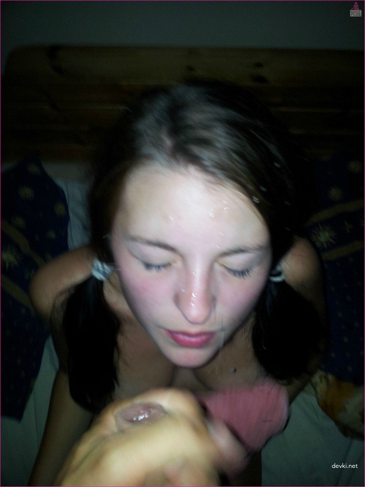 Amateur Girl Learns How to Give Blowjob - Explicit Oral Sex Photos