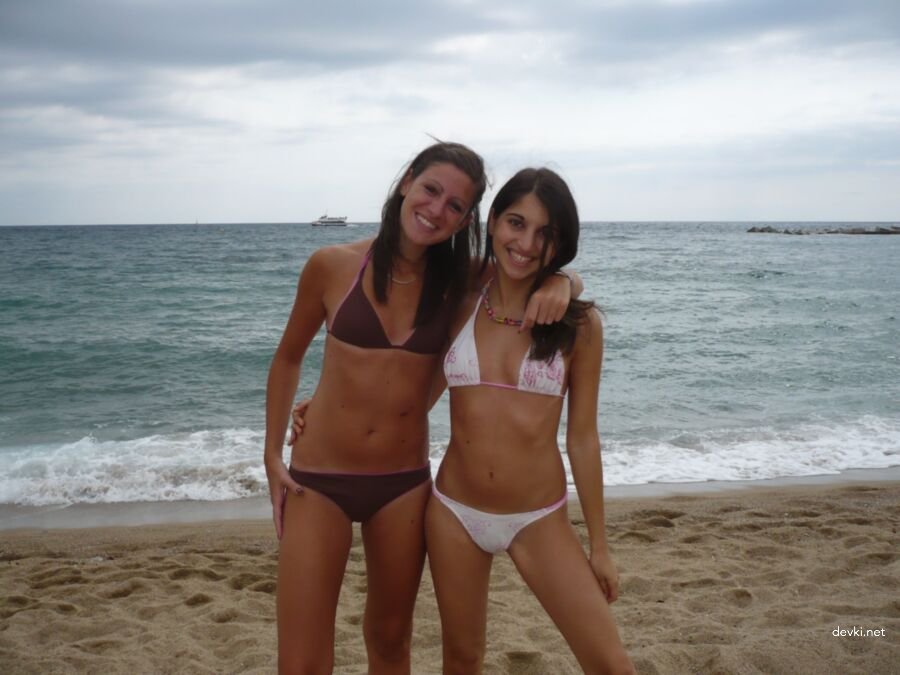 Explicit Amateur Photo: Naked Girl with Small Tits