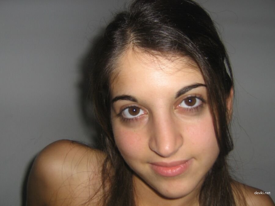 Explicit Amateur Photo: Naked Girl with Small Tits