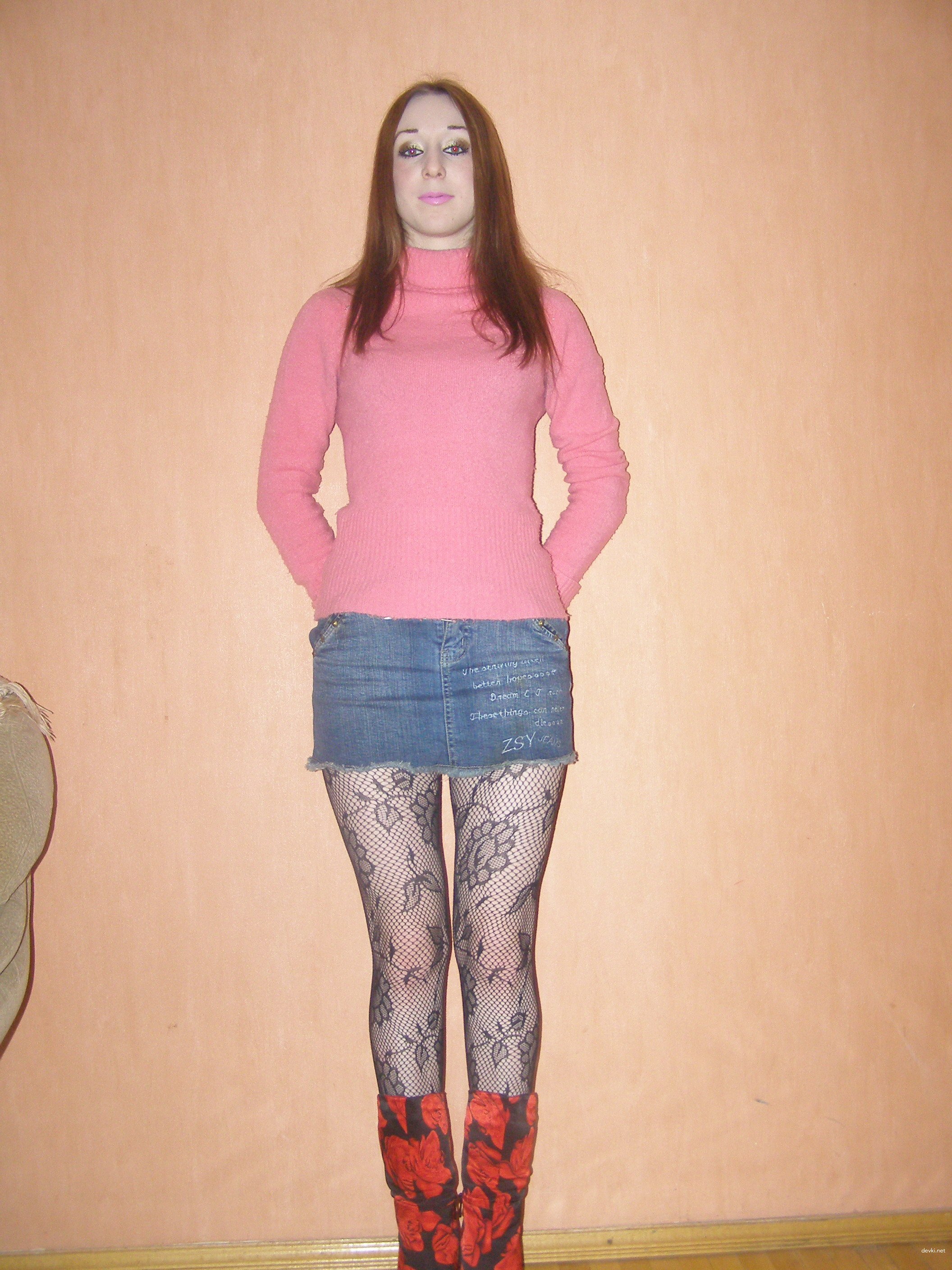 Teen Girl Sucking Boyfriend's Cock - Explicit Amateur Blowjob Photo