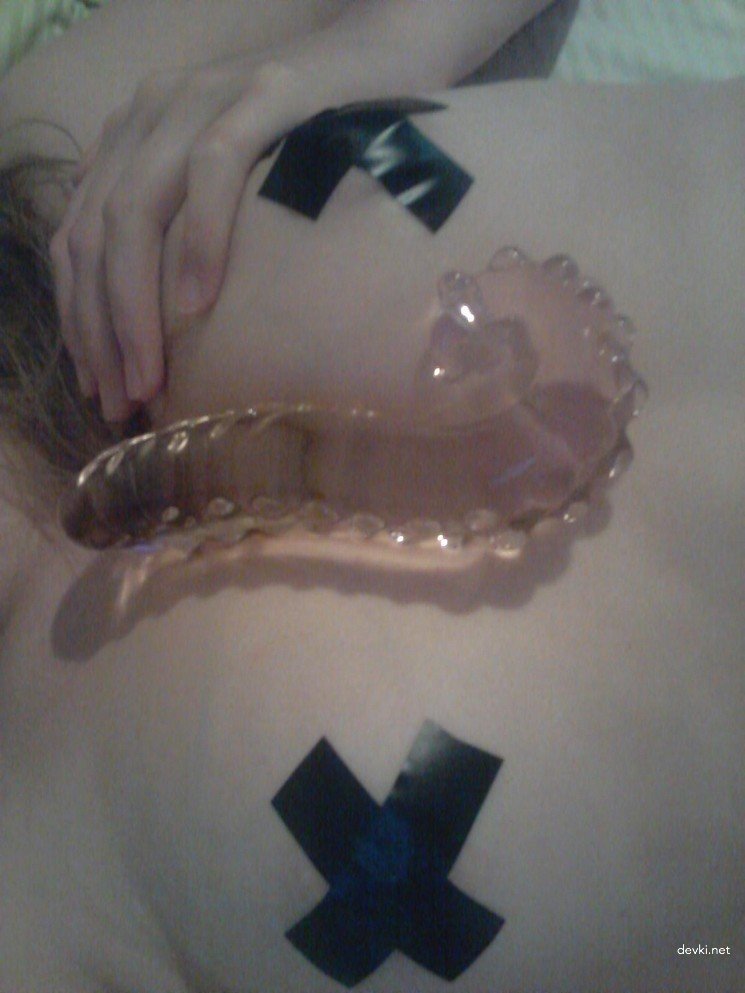 Sexy Girl Loves Fucking Herself with Sex Toys - Amateur Porn Pic