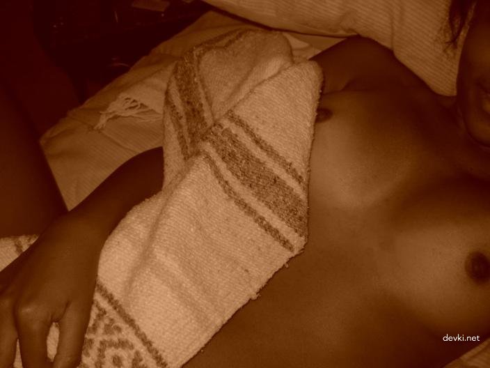 Young Girl with Big Tits: Explicit Amateur Photo