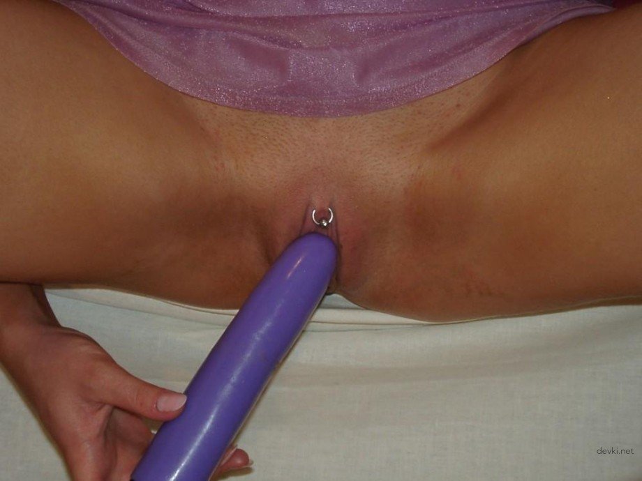 Amateur Girl Masturbates - Explicit Solo Sex Photos - Self Pleasure Action