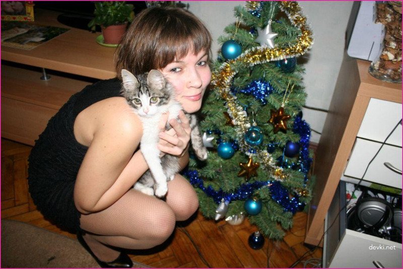 Amateur Girlfriend Invited for Hardcore Fuck - Explicit Homemade Porn