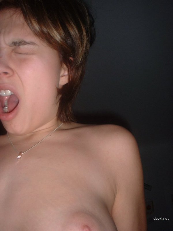 Raw Homemade Sex: Explicit Amateur Porn Photos