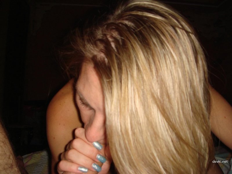 Wife with small tits loves sucking cock - Amateur porn photo