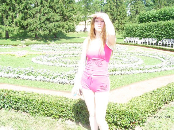 Sexy Amateur in Tights and Stockings Loves Posing - Explicit Homemade Porn Pics