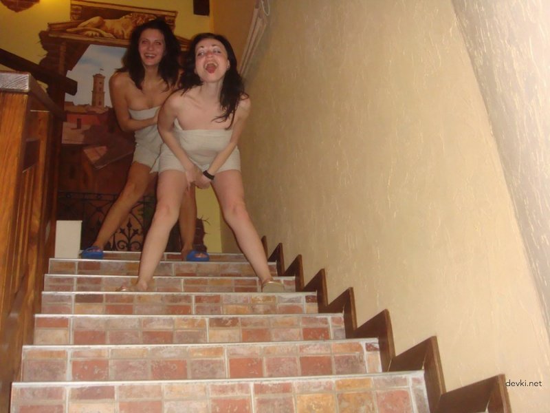 Sexy Woman Fucks Hard in Amateur Porn Photo - Explicit XXX Action!