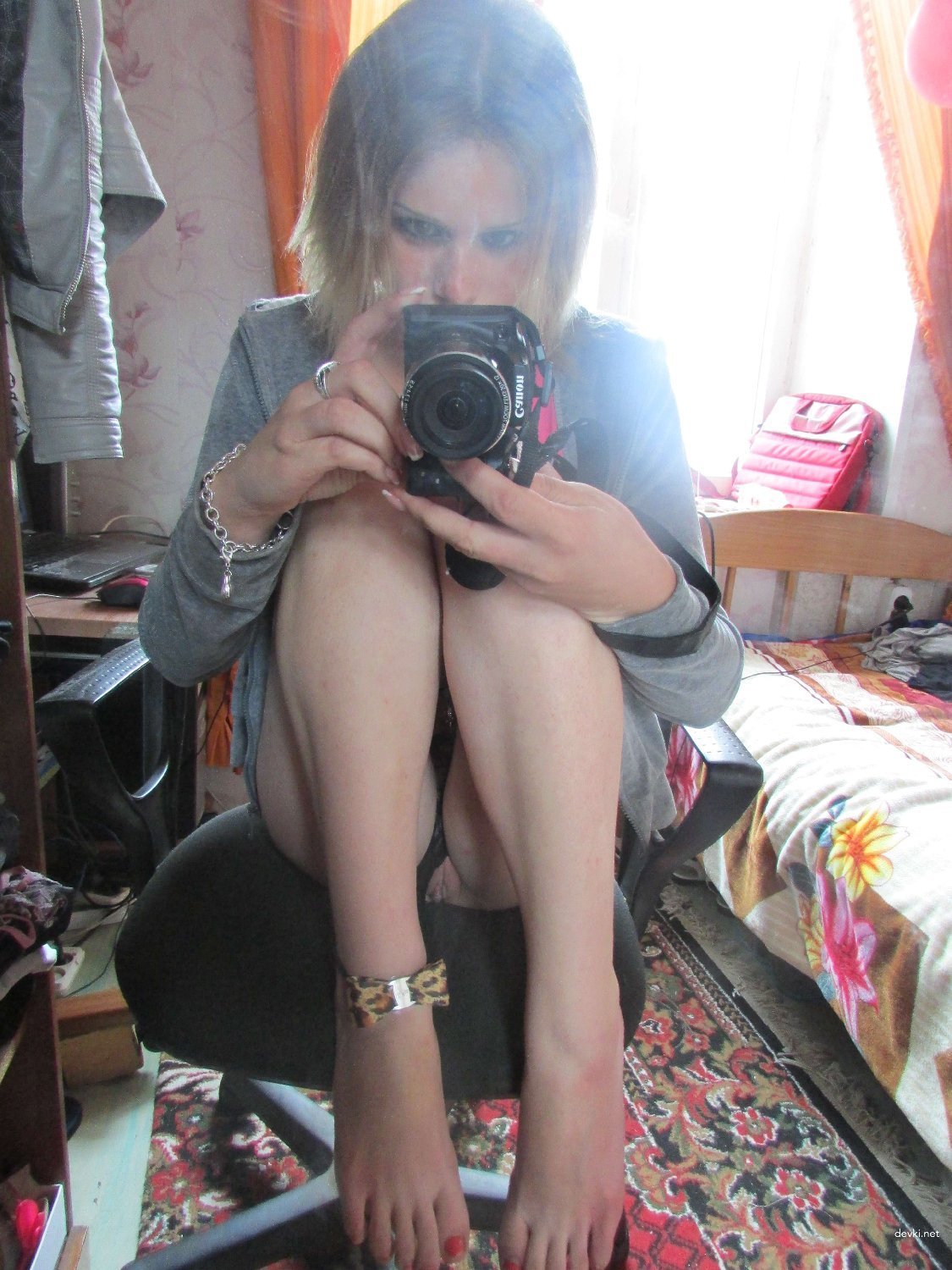 Explicit Selfie: Young Beauty Captures Herself Naked