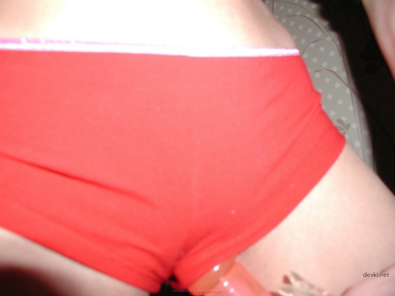 Amateur Girl Masturbates Pussy with Vibrator in Explicit Nighttime Play