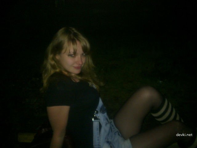 XXX Amateur Porn Pics: Explicit Homemade Sex Photos