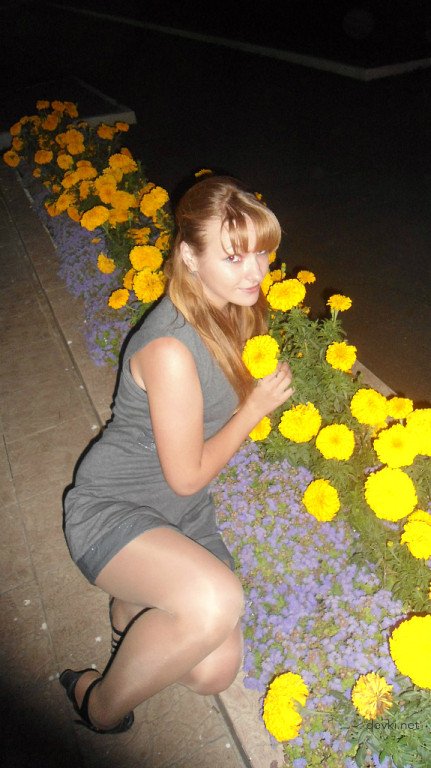 XXX Amateur Porn Pics: Explicit Homemade Sex Photos