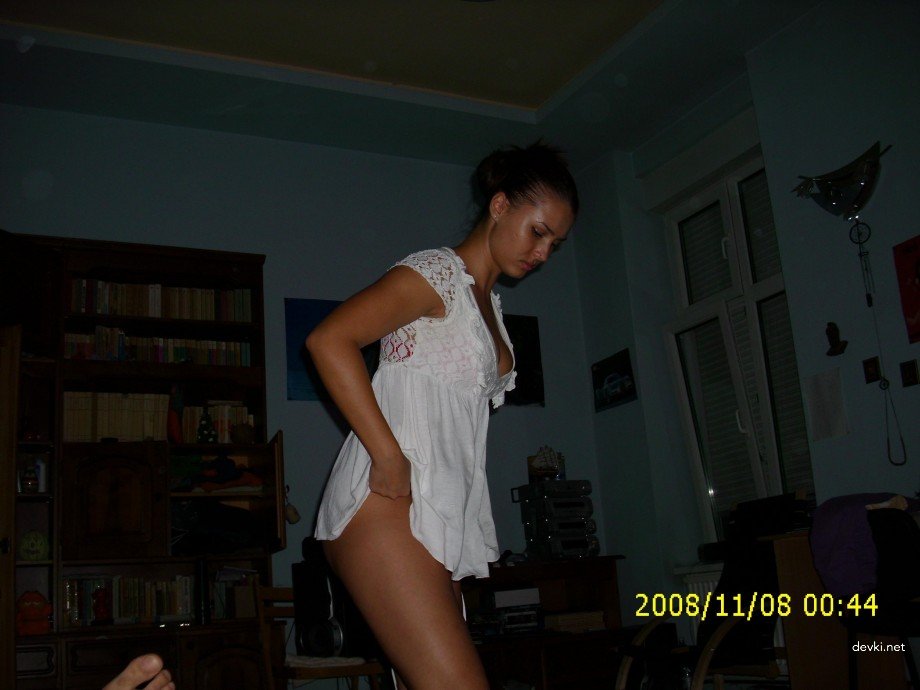 Raw Homemade Amateur Porn Pics - Uncensored XXX Photos