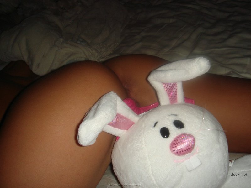 Successful Amateur Porn Party: Explicit Photos and Videos!