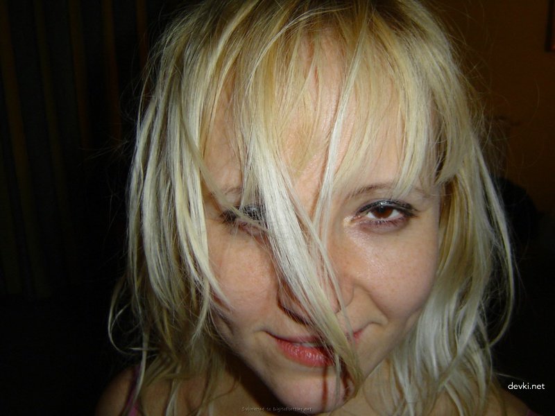 Drunk and Fucked Slut: Explicit Amateur Porn Photo