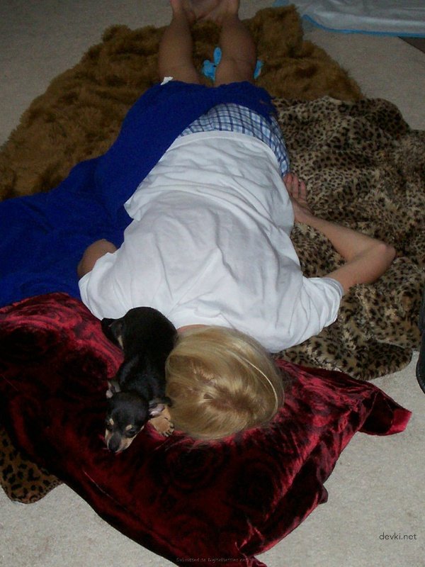 Big-titted babe gets hardcore fucked in amateur porn shoot