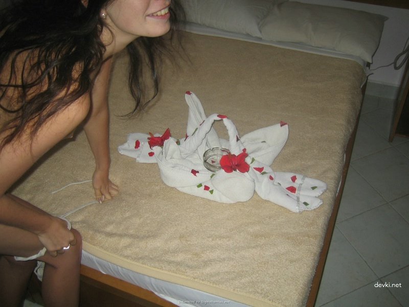 Hot Young Couple Honeymoon Sex Tape