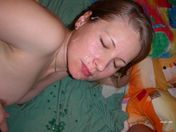 Raw Homemade Cumshots: Explicit Amateur Porn Photos