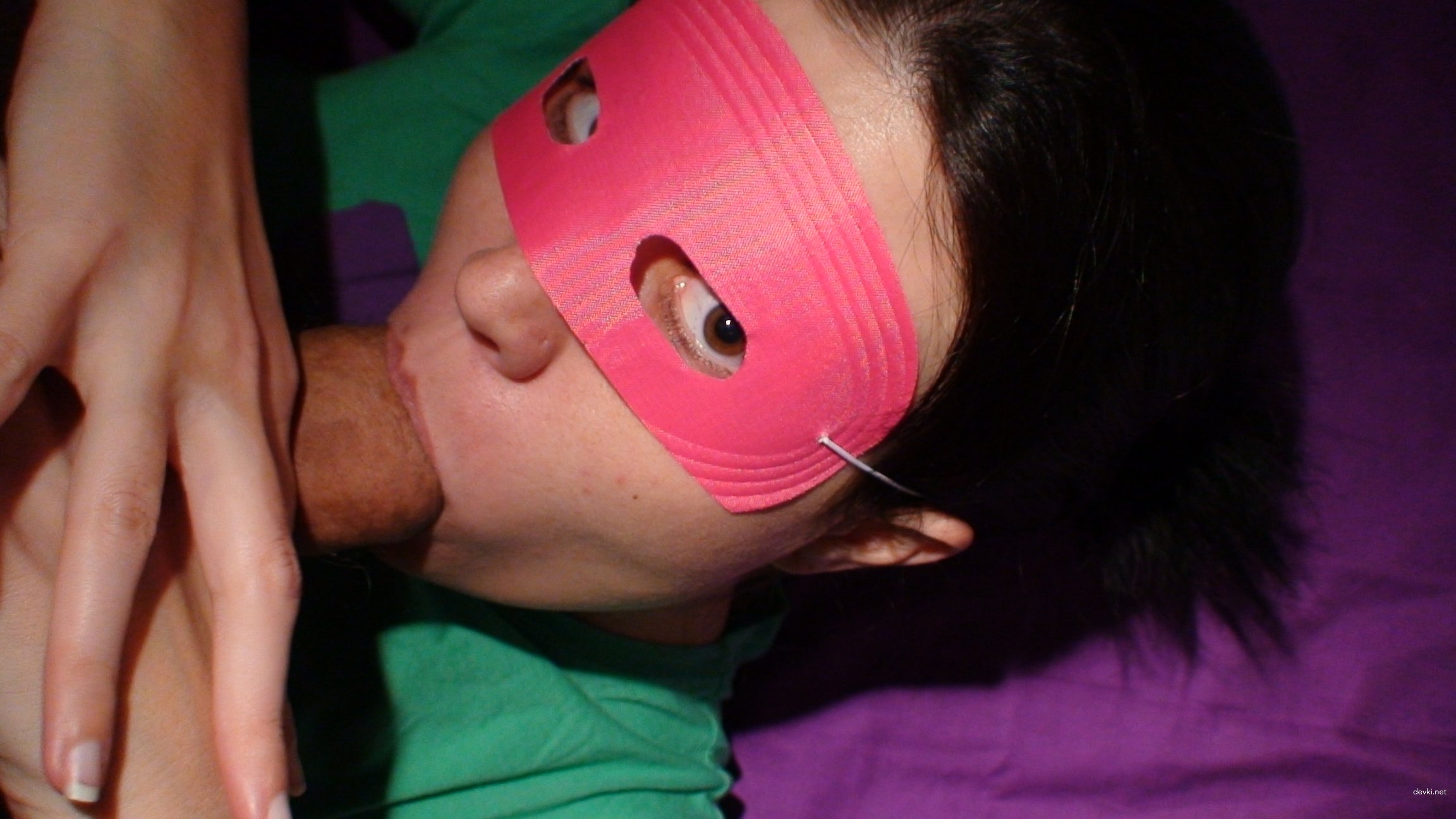 Masked Woman Deepthroats Cock in Amateur Porn Pic
