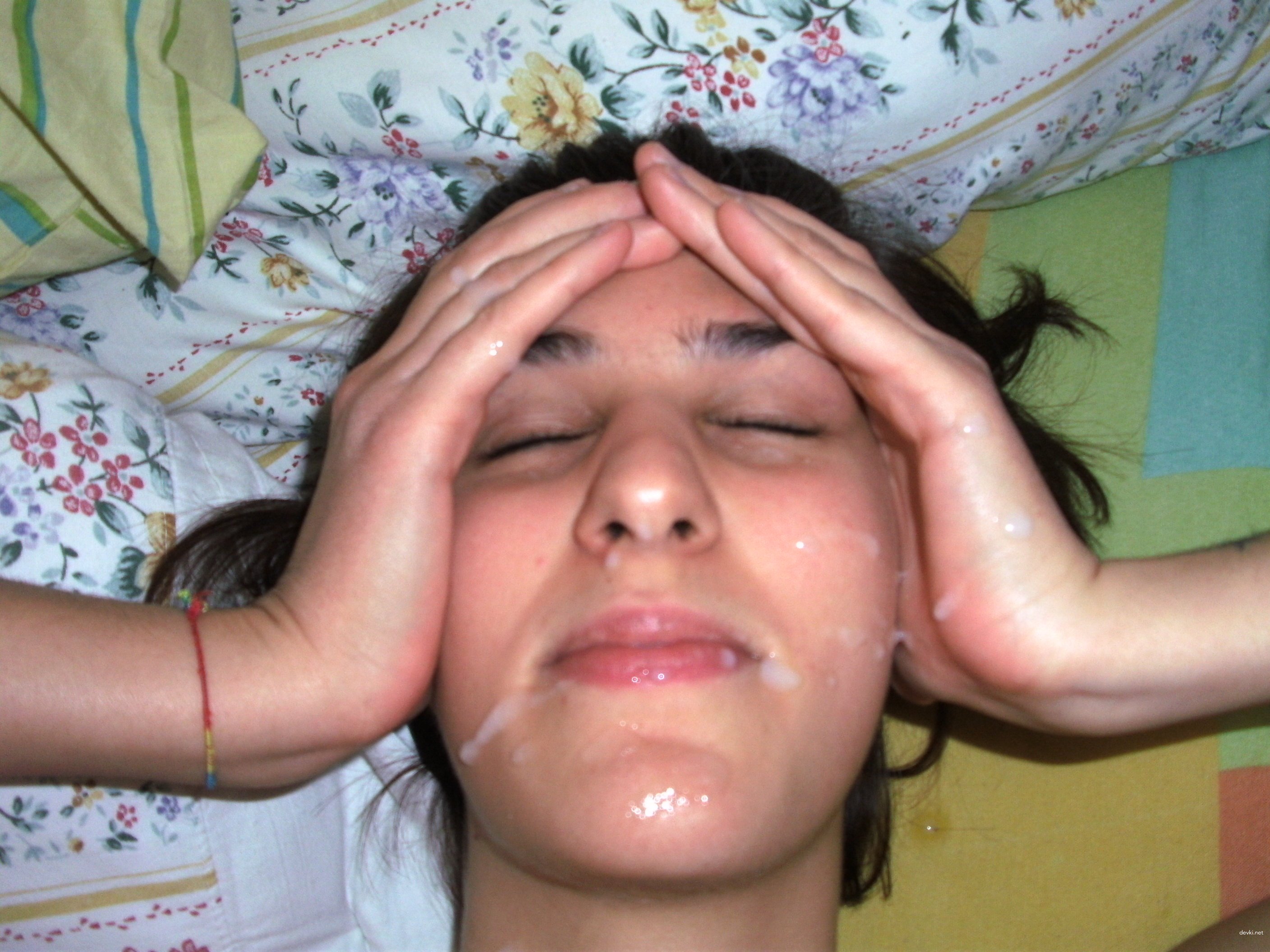 Best Friend Gives Mind-Blowing Blowjob in Amateur Porn Pic