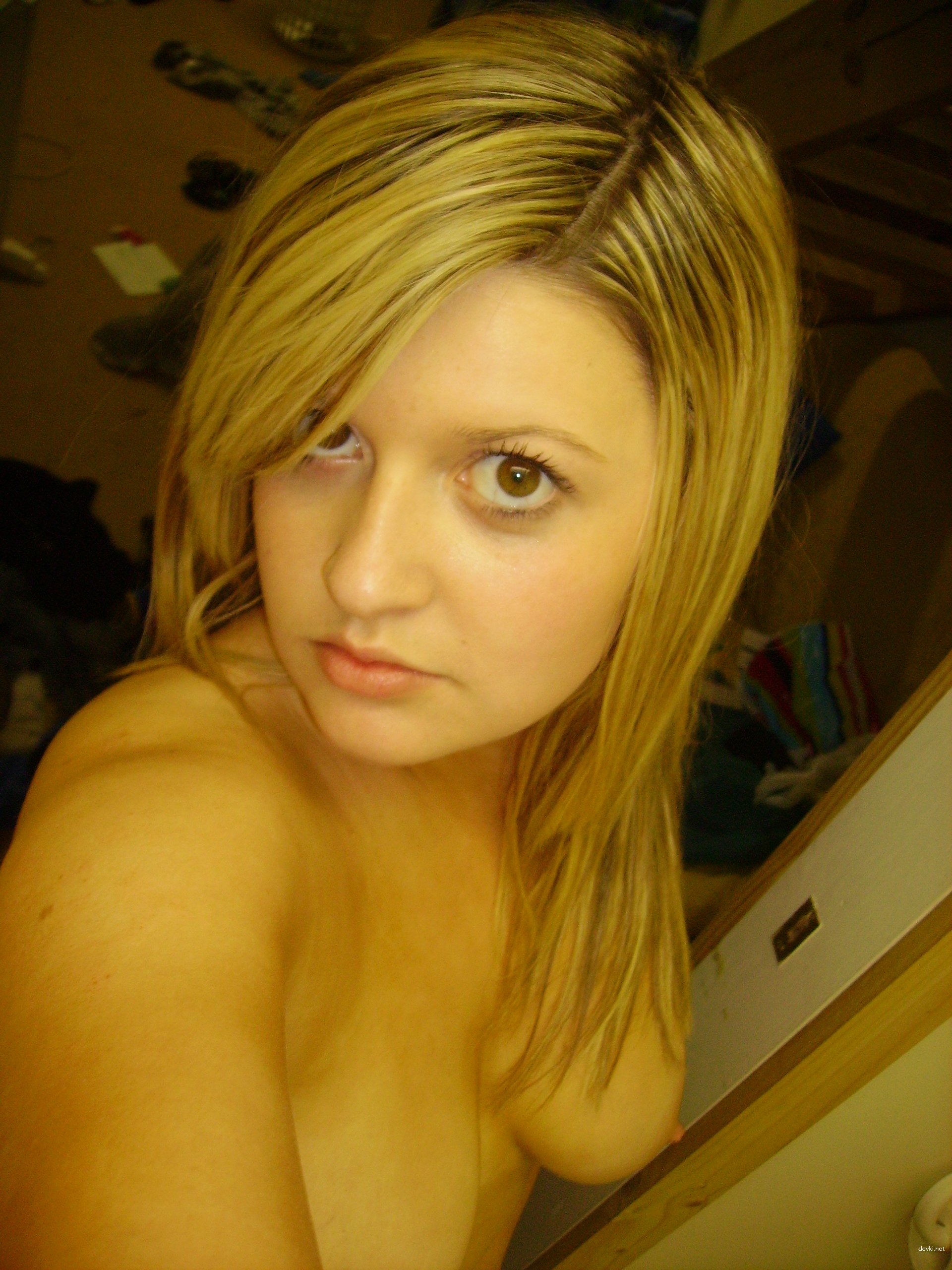 Raw Homemade Porn: Explicit Amateur Sex Photos