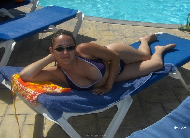 Sexy Amateur Girl Loves Hardcore Sex - Explicit Amateur Porn Photos