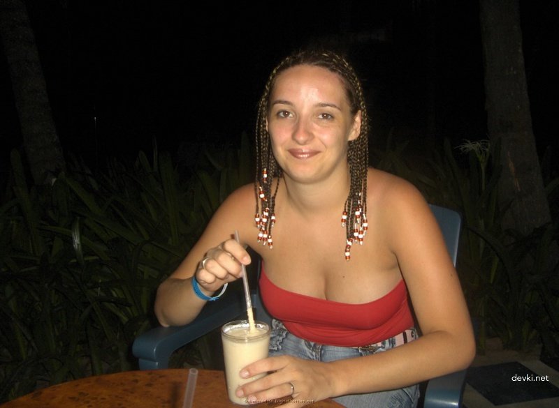 Sexy Amateur Girl Loves Hardcore Sex - Explicit Amateur Porn Photos