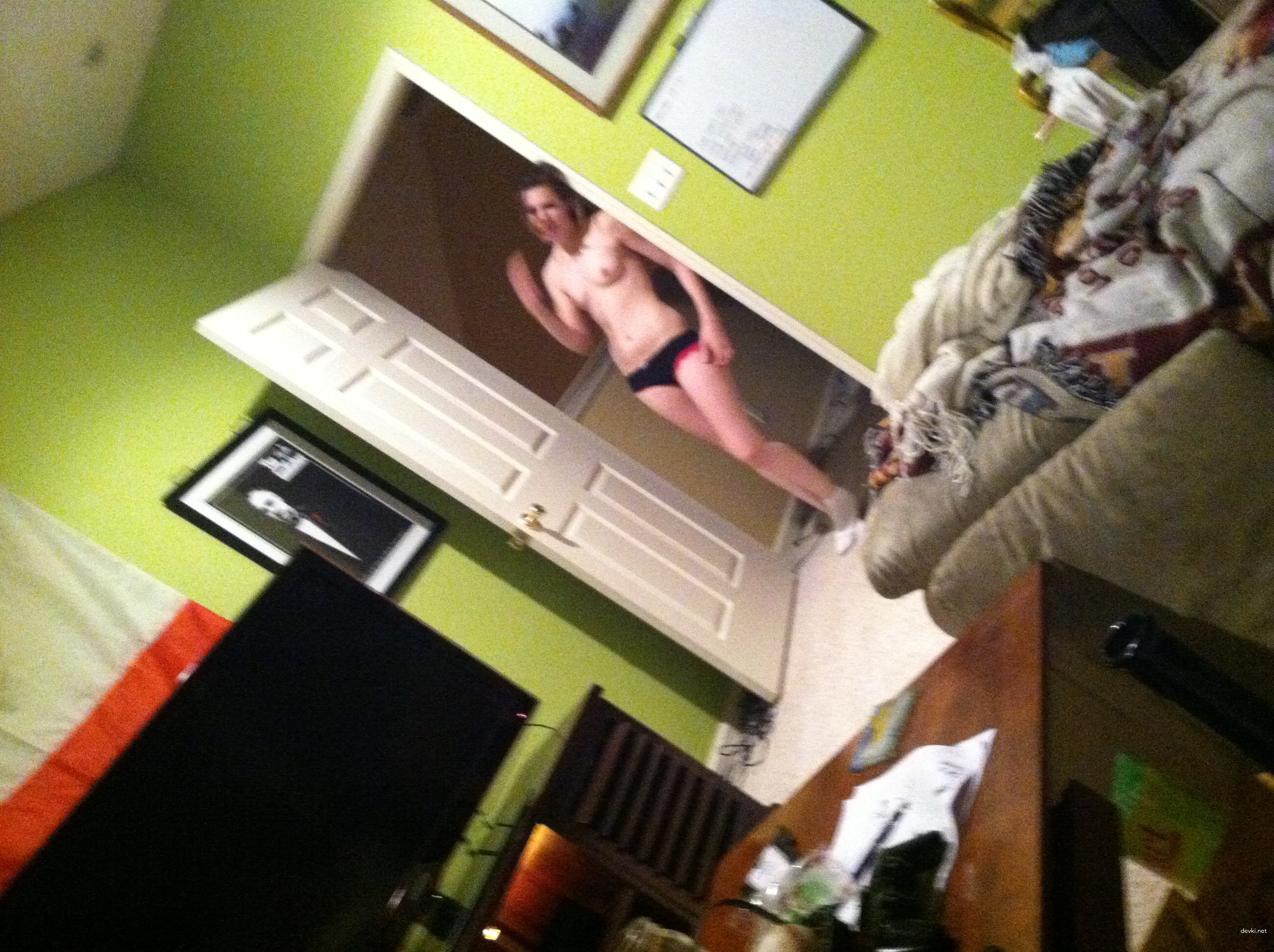 Young Girl Enjoys Deepthroat Blowjob - Amateur Porn Photo