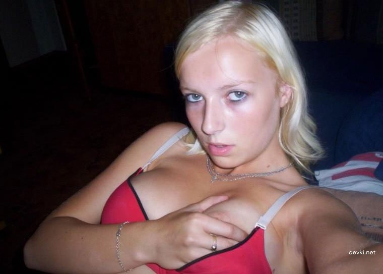 Wild and Passionate Young Slut - Explicit Amateur Photo