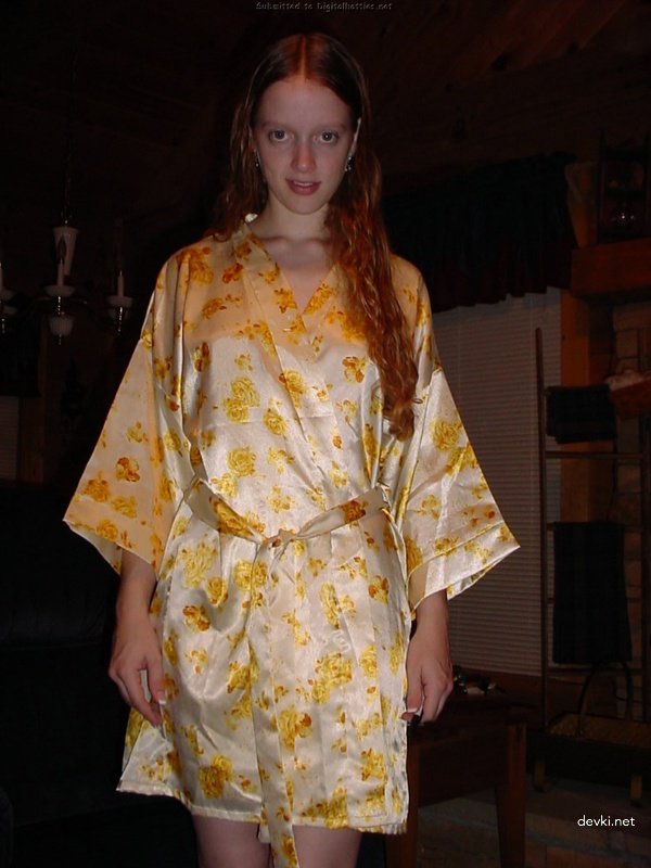 Amateur Guy Fucks Redhead Girlfriend - Explicit Homemade Porn